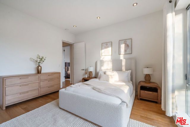 6359 Colgate Ave, Los Angeles, CA 90048