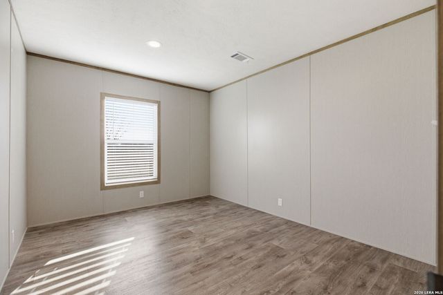 2644 good luck, Seguin, TX 78155