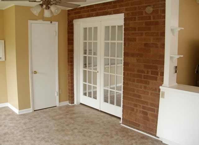 203 Woodard Street, Houston, TX 77009