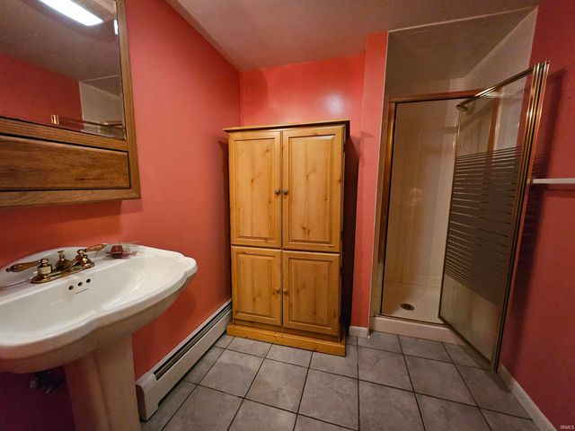 617 S Hadley Road, Fort Wayne, IN 46804