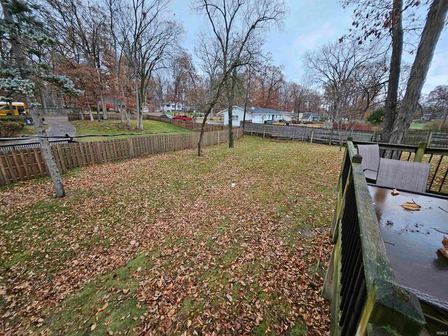 617 S Hadley Road, Fort Wayne, IN 46804