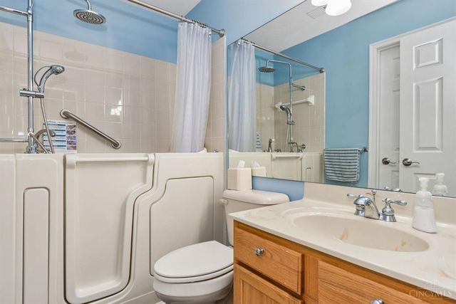 4115 Woodsly Drive, Union Twp, OH 45103