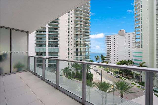 1300 Brickell Bay Dr 706, Miami, FL 33131