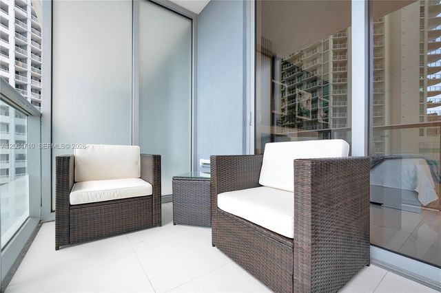 1300 Brickell Bay Dr 706, Miami, FL 33131