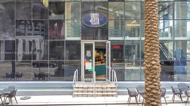 1300 Brickell Bay Dr 706, Miami, FL 33131