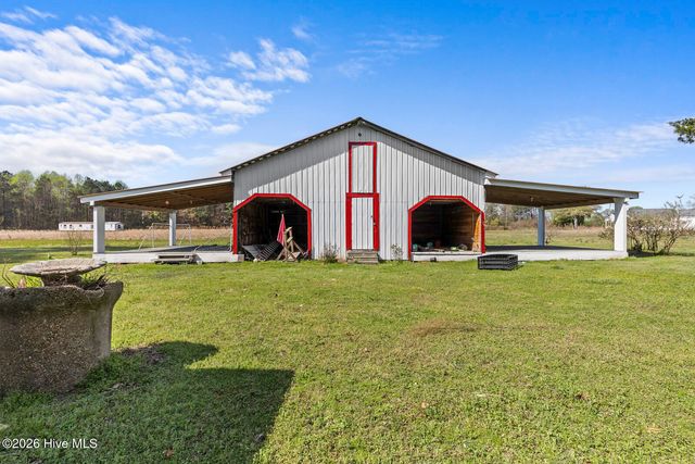 325 Bartlett Road, Warsaw, NC 28398