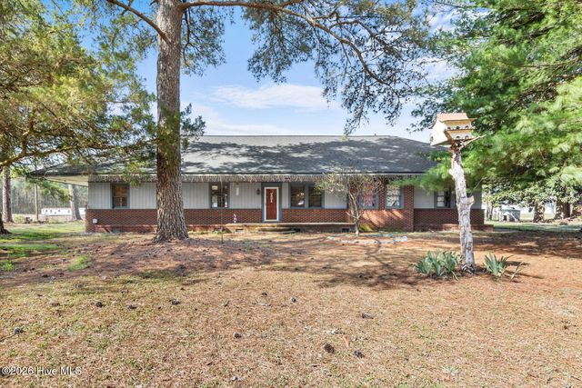 325 Bartlett Road, Warsaw, NC 28398