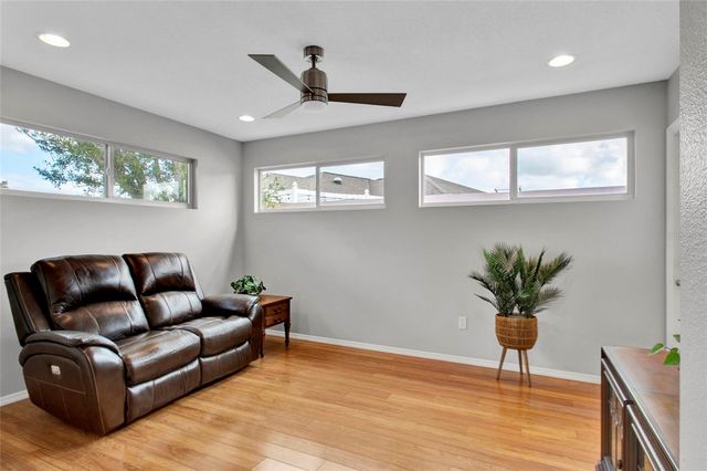 807 CAMINO DEL REY DRIVE, The Villages, FL 32159