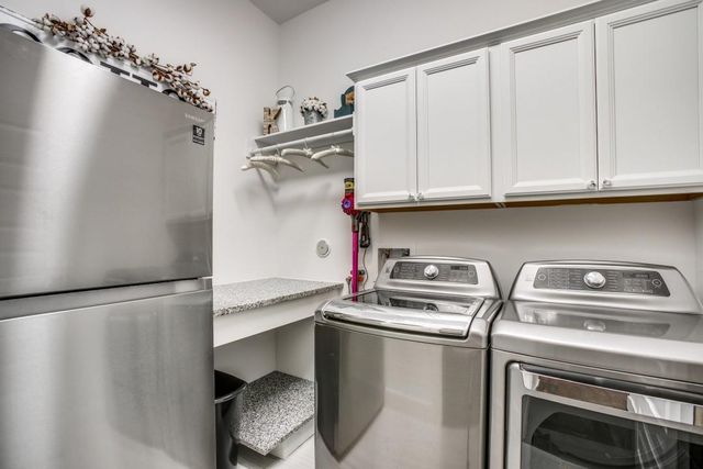 18423 Blue Hollow Heights Drive, Cypress, TX 77433