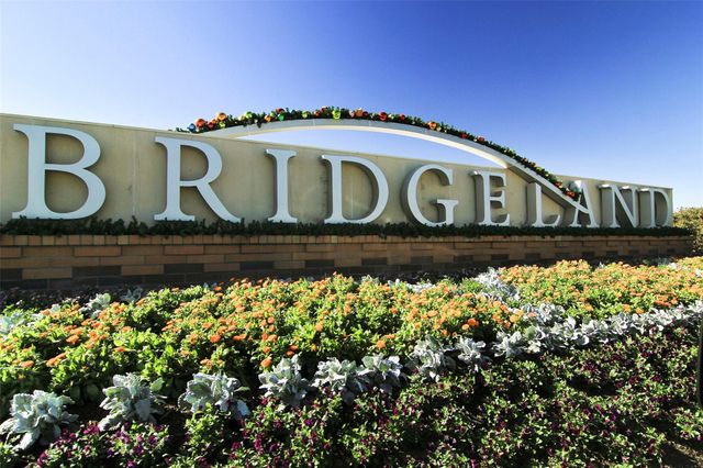 18423 Blue Hollow Heights Drive, Cypress, TX 77433