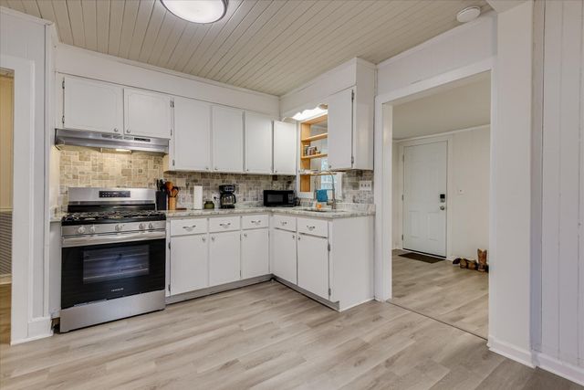 303 Columbia Avenue NW, Aiken, SC 29801