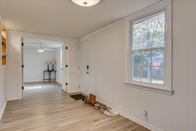 303 Columbia Avenue NW, Aiken, SC 29801