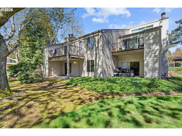 11742 Sw BOONES BEND Dr, Beaverton, OR 97008