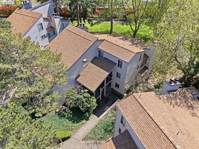 11742 Sw BOONES BEND Dr, Beaverton, OR 97008