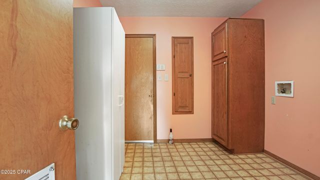 833 W Pierson Drive, Lynn Haven, FL 32444