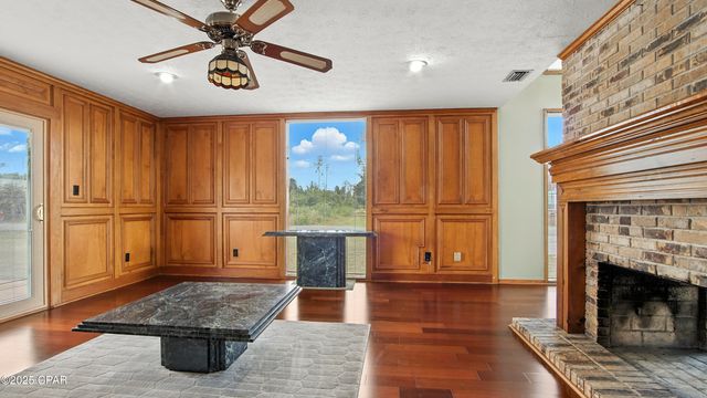 833 W Pierson Drive, Lynn Haven, FL 32444