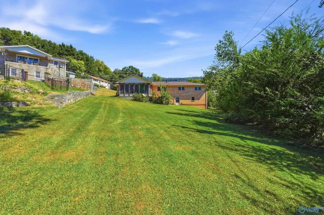 1400 Darnell Street SE, Huntsville, AL 35801