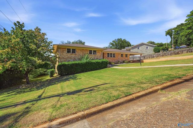 1400 Darnell Street SE, Huntsville, AL 35801