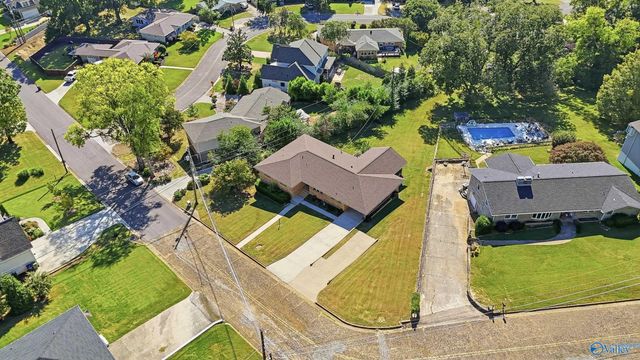 1400 Darnell Street SE, Huntsville, AL 35801