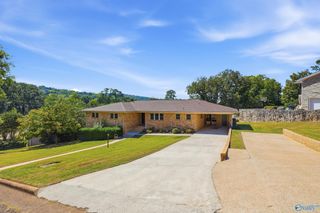 1400 Darnell Street SE, Huntsville, AL 35801