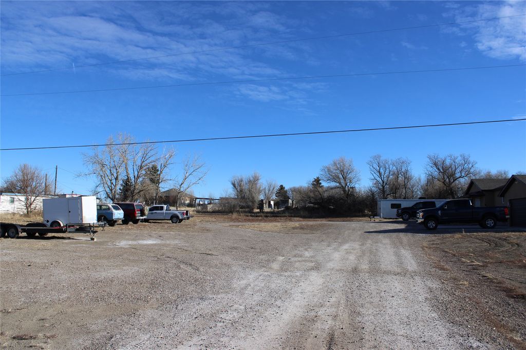 307 24th Street NW, Great Falls, MT 59404 photo 9