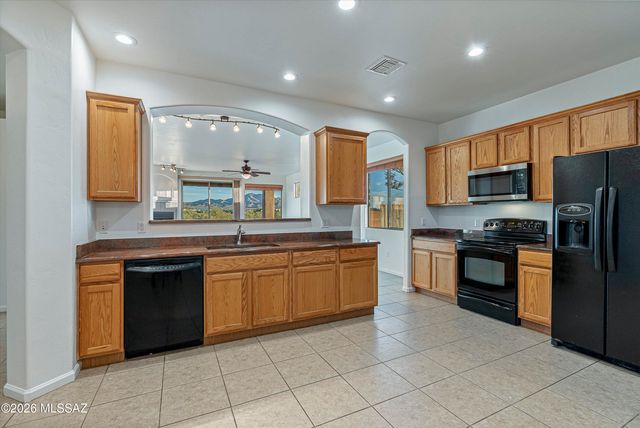 13965 E Lazy Jake Lane, Vail, AZ 85641
