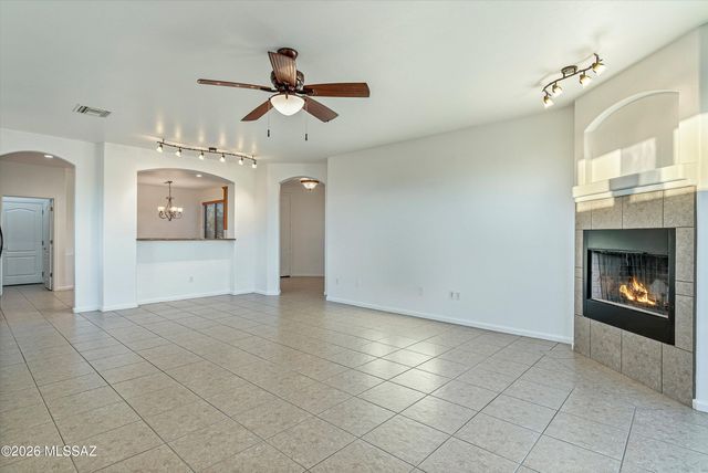 13965 E Lazy Jake Lane, Vail, AZ 85641