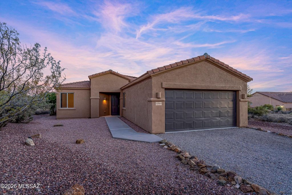 13965 E Lazy Jake Lane, Vail, AZ 85641