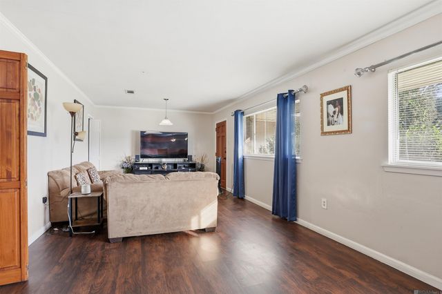 9933 Coronado Dr, Baton Rouge, LA 70815