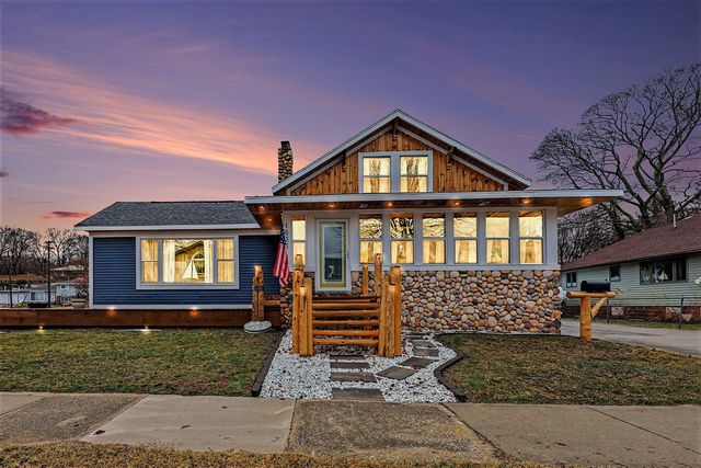 1835 Edgewater Street, Muskegon, MI 49441