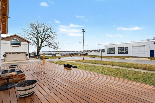 1835 Edgewater Street, Muskegon, MI 49441