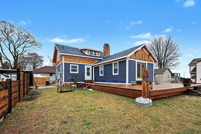 1835 Edgewater Street, Muskegon, MI 49441