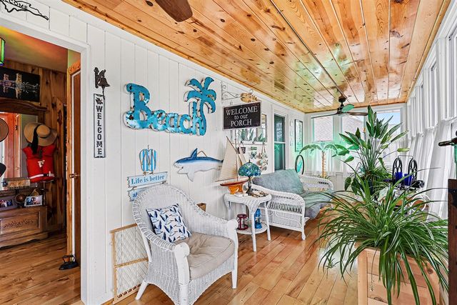 1835 Edgewater Street, Muskegon, MI 49441