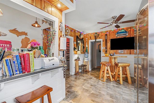 1835 Edgewater Street, Muskegon, MI 49441