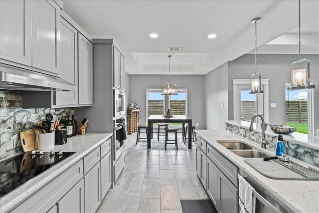 7958 Snake River Dr, Corpus Christi, TX 78414