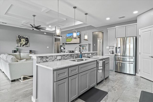 7958 Snake River Dr, Corpus Christi, TX 78414