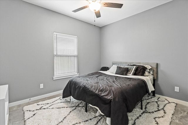 7958 Snake River Dr, Corpus Christi, TX 78414