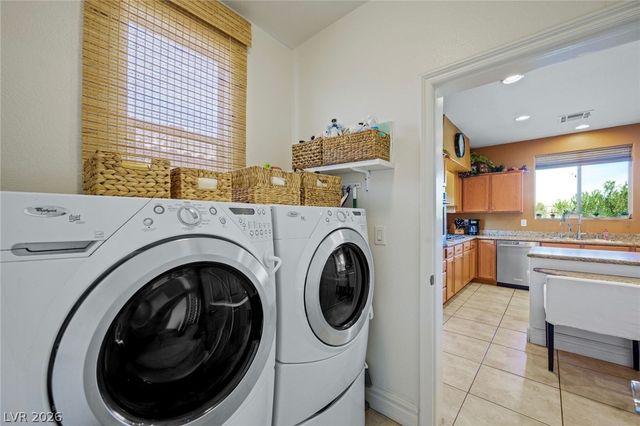 464 Via Del Foro Drive, Henderson, NV 89011