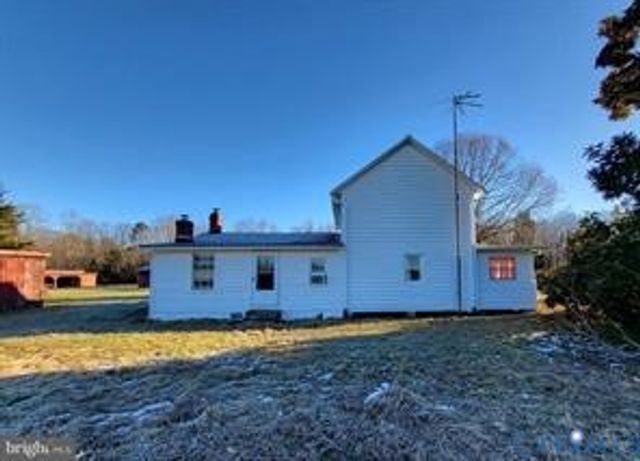 430 PEA RIDGE Ln, Warsaw, VA 22572