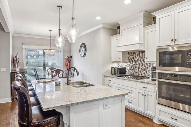 626 Reichert Ct, Murfreesboro, TN 37130
