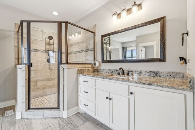 626 Reichert Ct, Murfreesboro, TN 37130