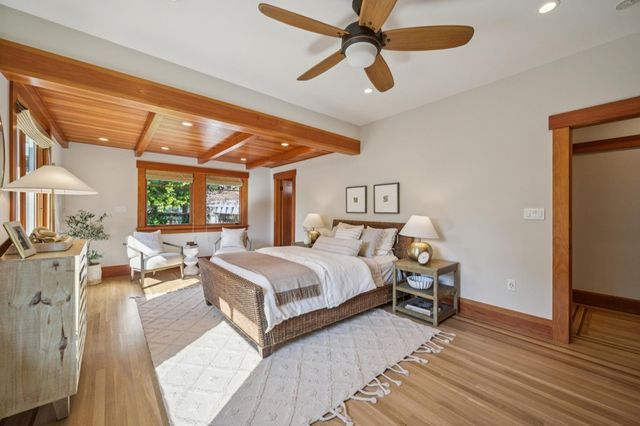 3833 3833 Lakeshore Ave, Oakland, CA 94610