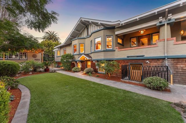 3833 3833 Lakeshore Ave, Oakland, CA 94610