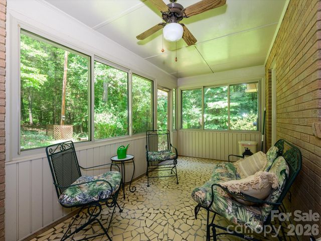 3712 Brookwood Road, Charlotte, NC 28215