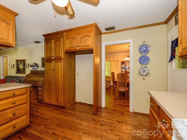 3712 Brookwood Road, Charlotte, NC 28215