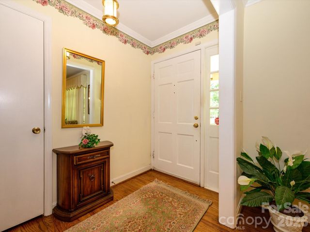 3712 Brookwood Road, Charlotte, NC 28215