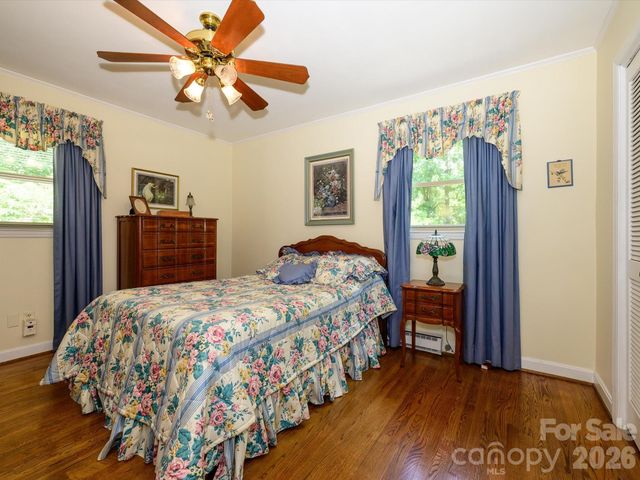 3712 Brookwood Road, Charlotte, NC 28215
