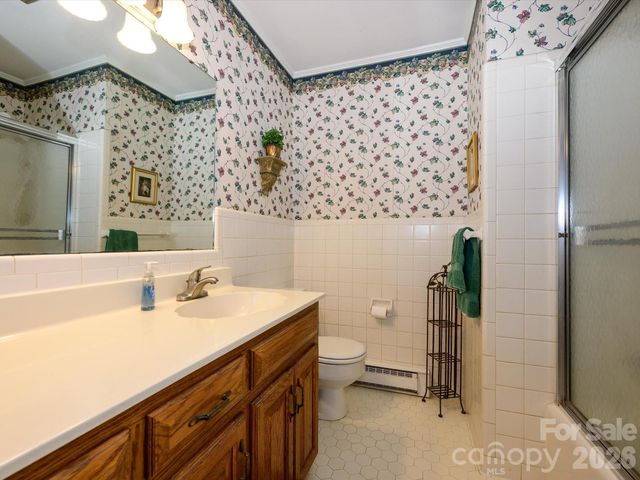 3712 Brookwood Road, Charlotte, NC 28215
