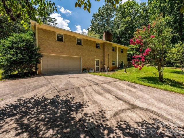 3712 Brookwood Road, Charlotte, NC 28215