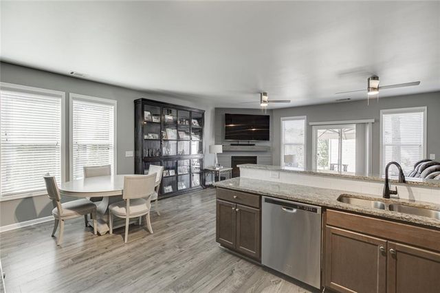 4694 Beacon Ridge Lane, Flowery Branch, GA 30542